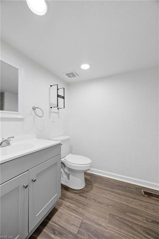 214 North St, Suffolk, VA 23434