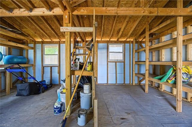 214 North St, Suffolk, VA 23434