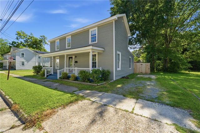 214 North St, Suffolk, VA 23434