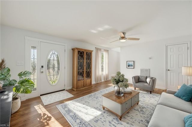 214 North St, Suffolk, VA 23434