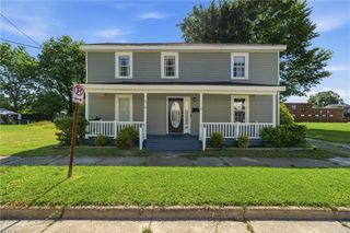 214 North St, Suffolk, VA 23434