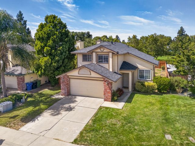 6111 Laguna Vale Way, Elk Grove, CA 95758