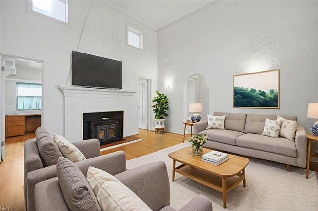 1101 Lexan AVE, Norfolk, VA 23508