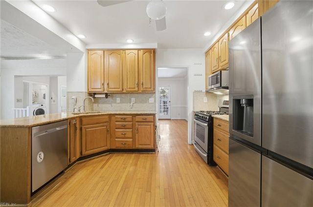 1101 Lexan AVE, Norfolk, VA 23508