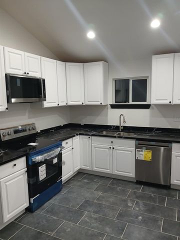 977 County Road 2112, Liberty, TX 77575