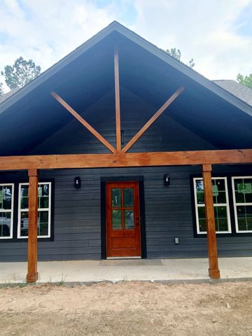 977 County Road 2112, Liberty, TX 77575