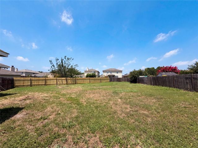 12816 Wooly Bucket CV, Elgin, TX 78621