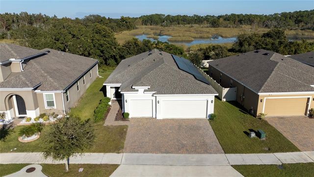 669 JUPITER BEACH ROAD, Groveland, FL 34736