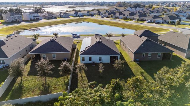 669 JUPITER BEACH ROAD, Groveland, FL 34736