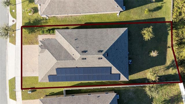 669 JUPITER BEACH ROAD, Groveland, FL 34736