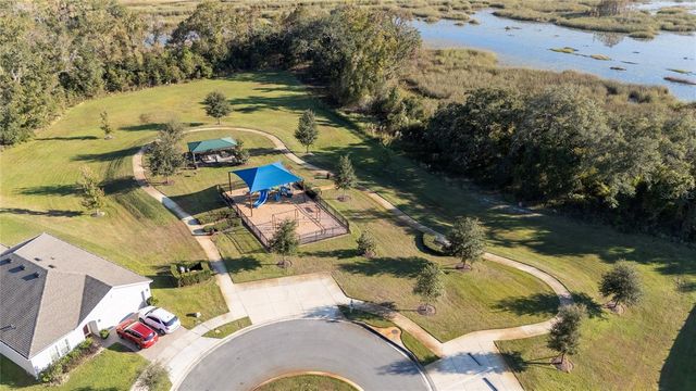 669 JUPITER BEACH ROAD, Groveland, FL 34736