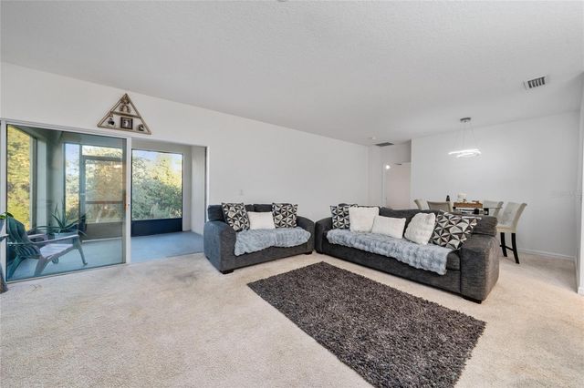 669 JUPITER BEACH ROAD, Groveland, FL 34736