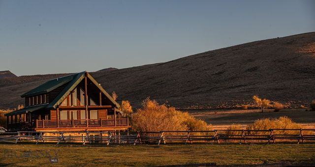 3007 Coyote Creek, Dillon, MT 59725