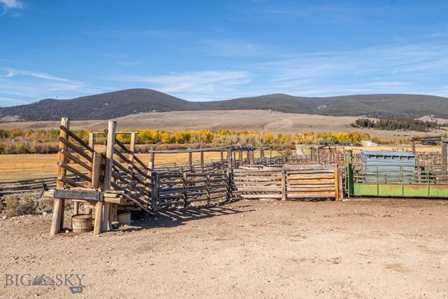 3007 Coyote Creek, Dillon, MT 59725
