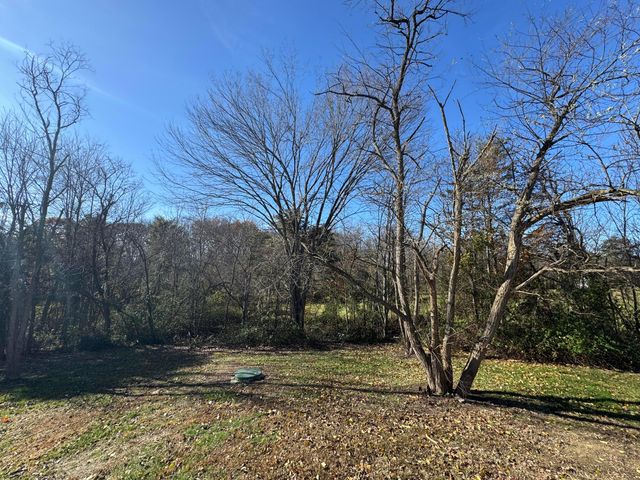 18734 Griffith Road, Logan, OH 43138