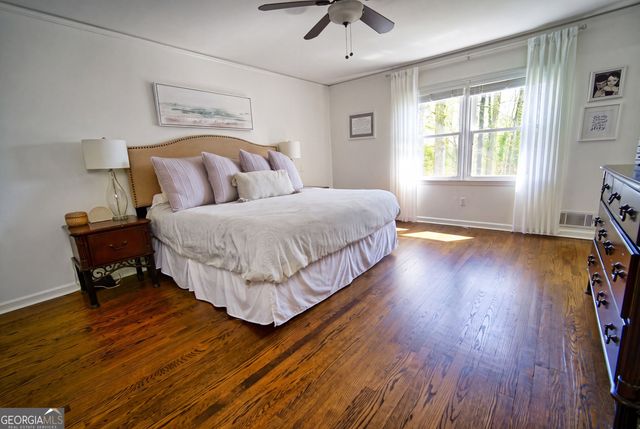 785 Spalding Drive, Sandy Springs, GA 30328