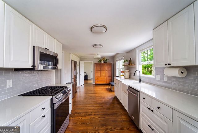 785 Spalding Drive, Sandy Springs, GA 30328