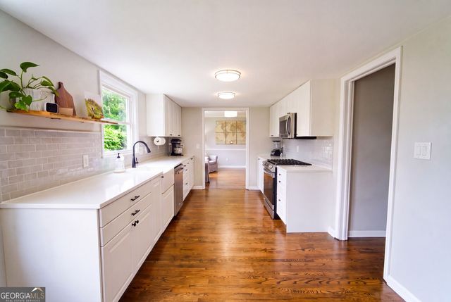 785 Spalding Drive, Sandy Springs, GA 30328
