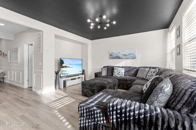 8922 Sorcha Street, Reno, NV 89506