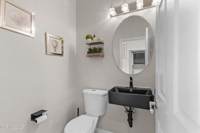 8922 Sorcha Street, Reno, NV 89506