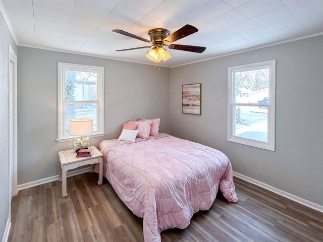 1388 Carman Street, Burton, MI 48529