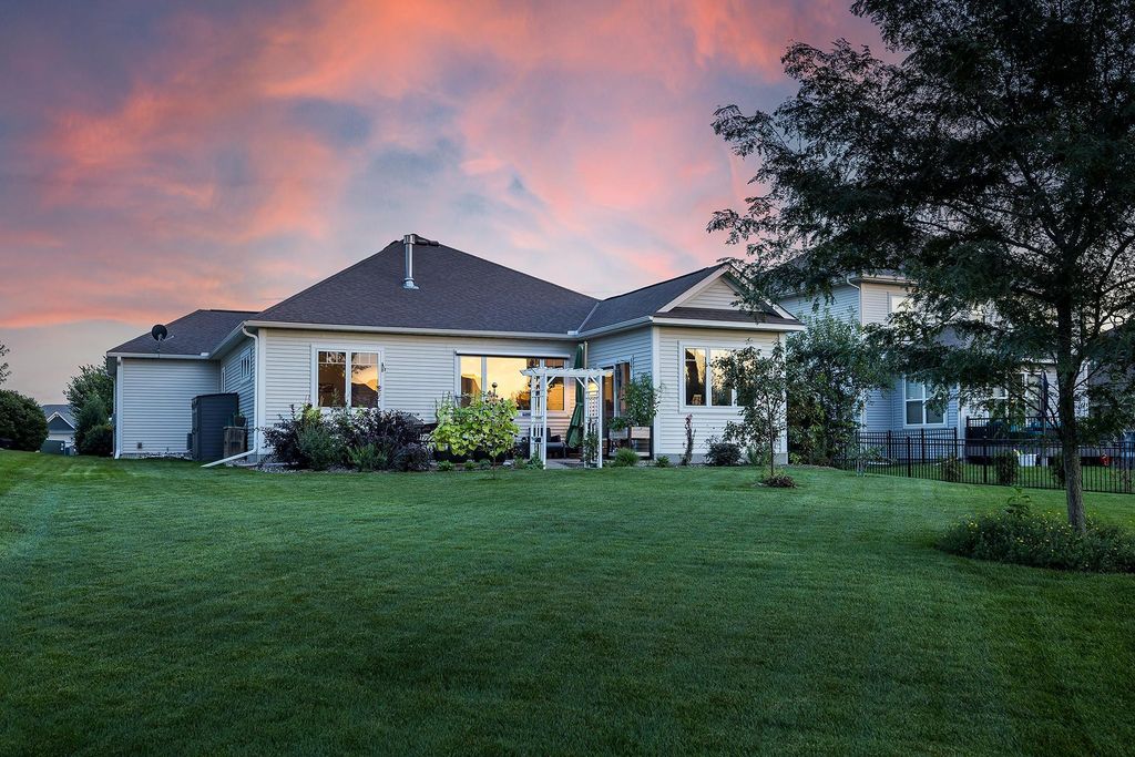 2209 Naples Avenue, Cologne, MN 55322 — photo 2