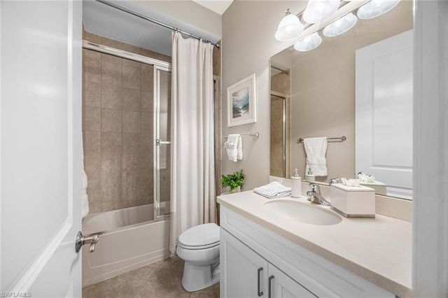 6550 Roma WAY, Naples, FL 34113