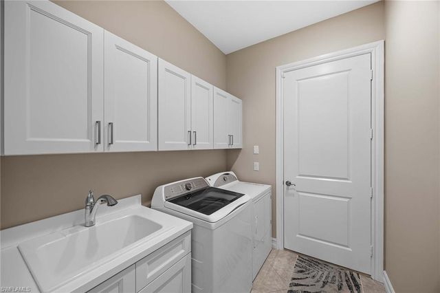 6550 Roma WAY, Naples, FL 34113