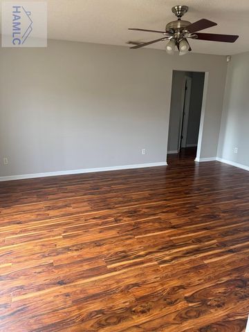 1385 Coalition Circle, Hinesville, GA 31313