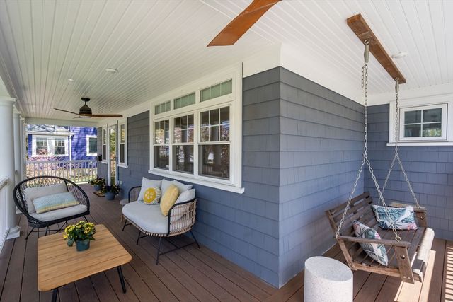 11 Fairlawn St, Needham, MA 02492