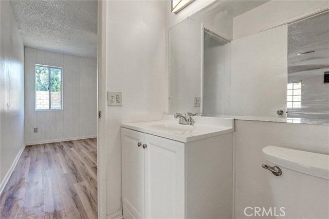 10532 Eton, Chatsworth (los Angeles), CA 91311