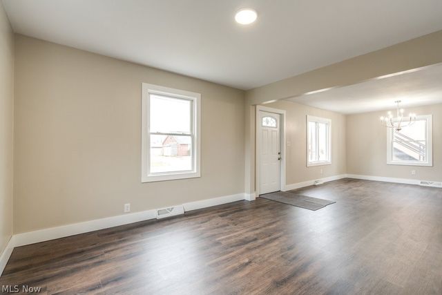 404 Union Avenue, Minerva, OH 44657