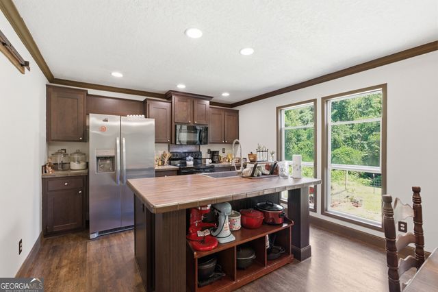 490 Gumlog Creek Road, Martin, GA 30557