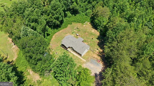 490 Gumlog Creek Road, Martin, GA 30557