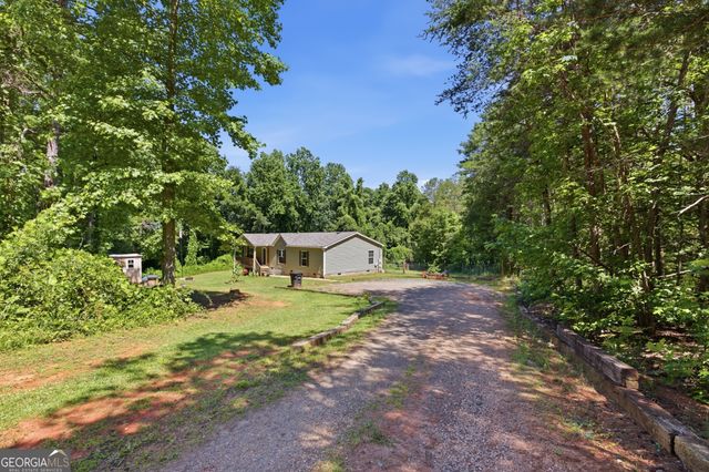 490 Gumlog Creek Road, Martin, GA 30557