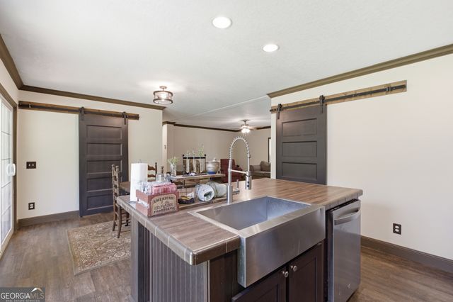 490 Gumlog Creek Road, Martin, GA 30557