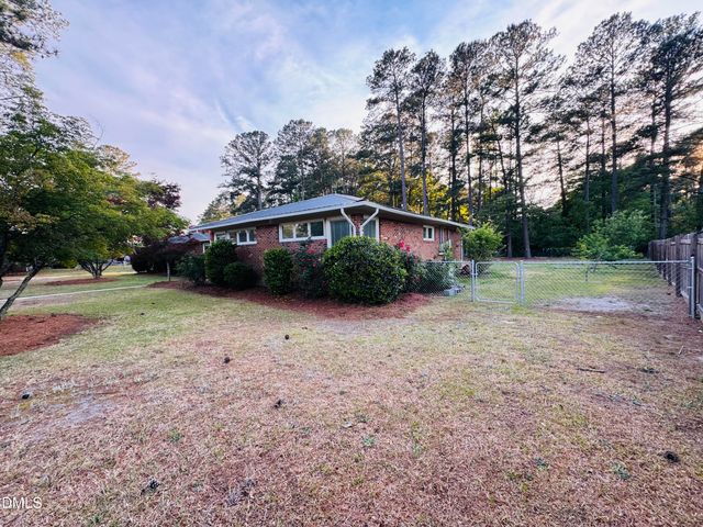 719 Blawell Street, Stedman, NC 28391
