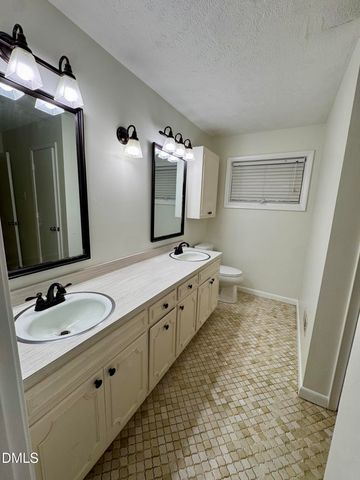 719 Blawell Street, Stedman, NC 28391