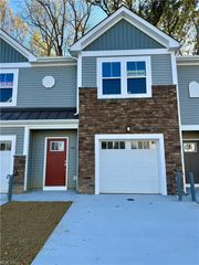 1011 Serene Rd Unit 102, Suffolk, VA 23435