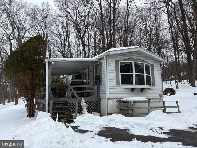 311 LONGVIEW RD, Boyertown, PA 19512