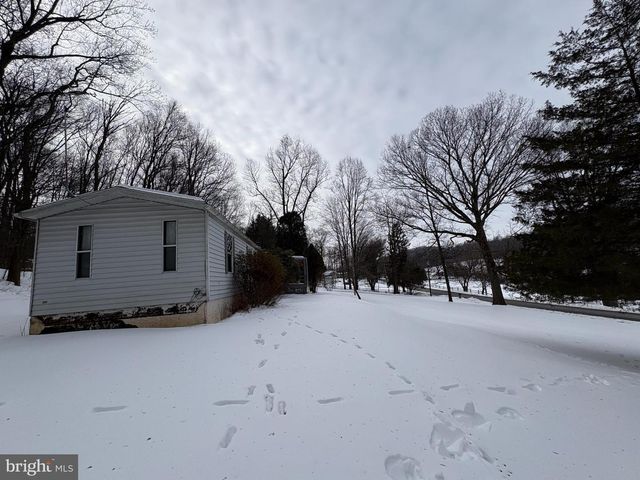 311 LONGVIEW RD, Boyertown, PA 19512