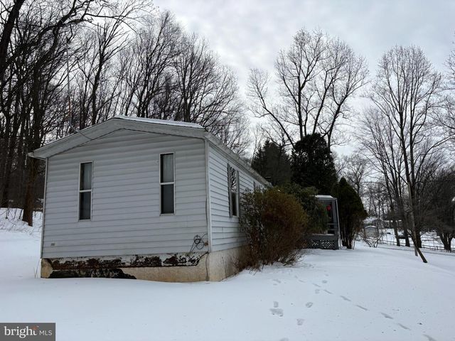 311 LONGVIEW RD, Boyertown, PA 19512