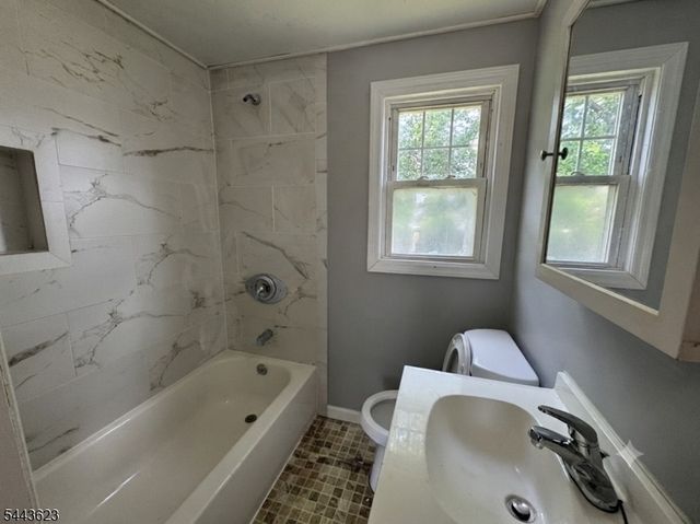 65 Lehigh Ave, Piscataway Twp., NJ 08854