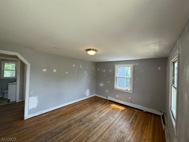 65 Lehigh Ave, Piscataway Twp., NJ 08854