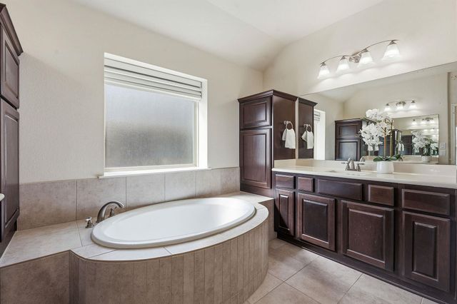 18525 Wind Valley WAY, Pflugerville, TX 78660