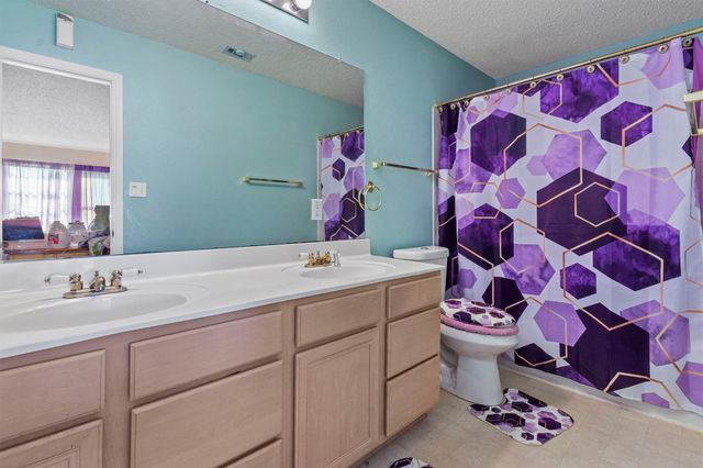 8007 Bramble Bush DR, Austin, TX 78747