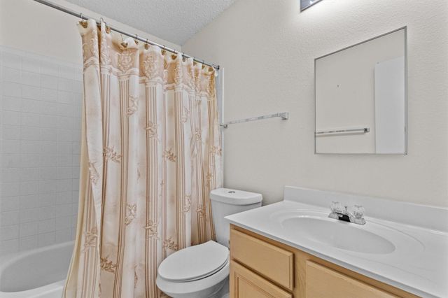 8007 Bramble Bush DR, Austin, TX 78747