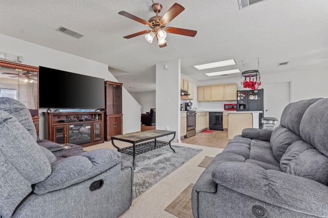 8007 Bramble Bush DR, Austin, TX 78747