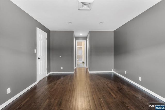 300 Gorge Road 2, Cliffside Park, NJ 07010