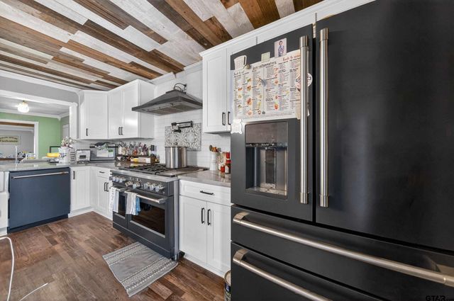 22384 CR 445, Lindale, TX 75771